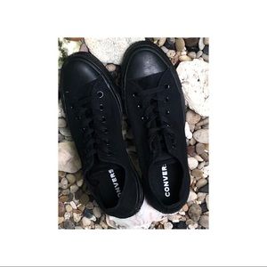 Men’s Chuck Taylor Lace-Up Converse Sneakers